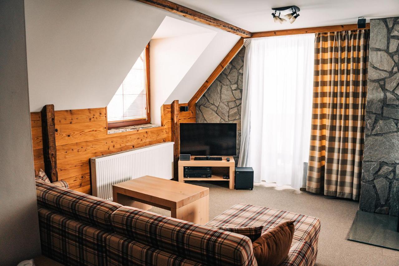 Aplend Hotel Kukucka Tatranska Lomnica Bagian luar foto