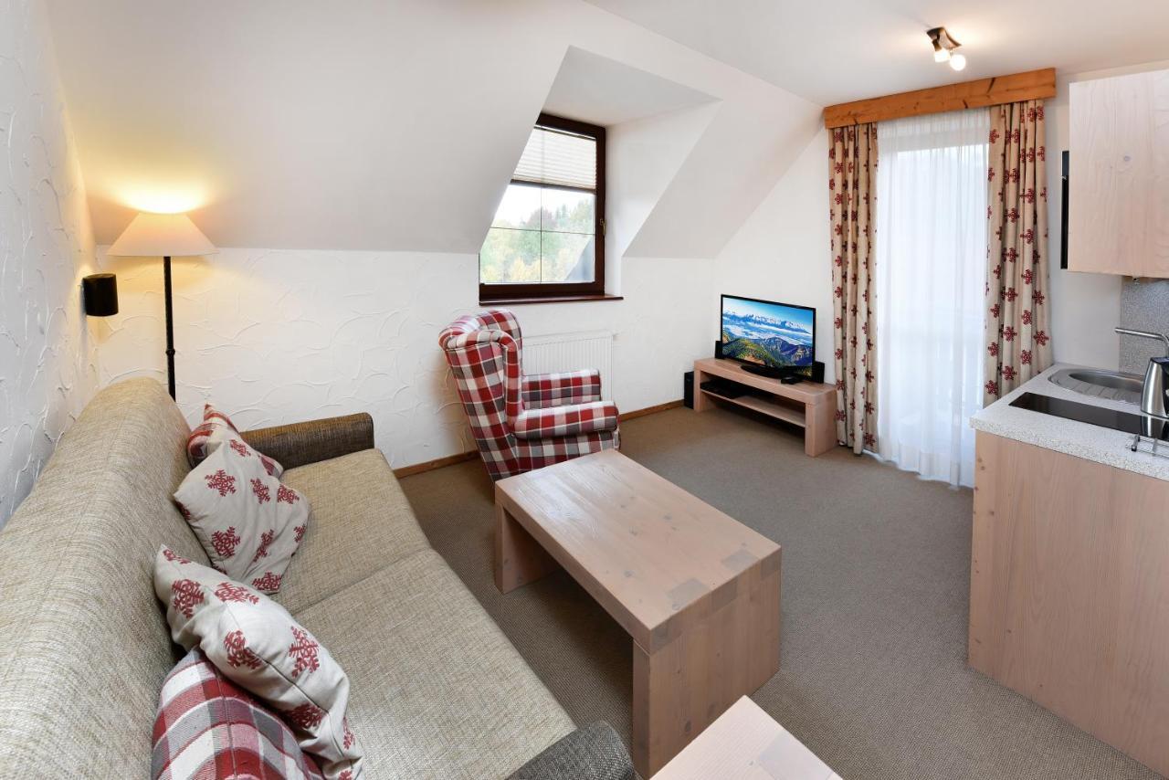 Aplend Hotel Kukucka Tatranska Lomnica Bagian luar foto